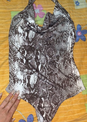 Yılan Desenli Drapeli Kadın Monokini