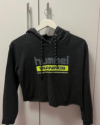 Hummel sweatshirt