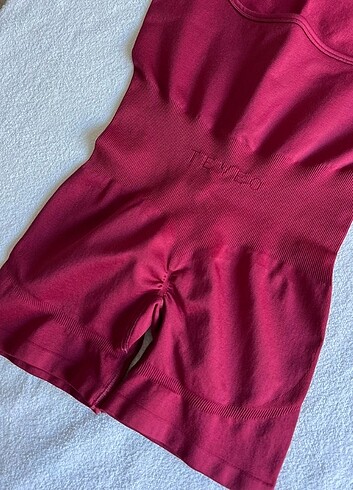 Bershka Teveo push up buzhulu tulum