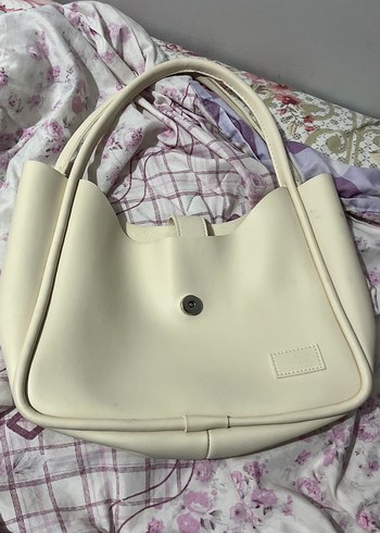 Beyaz Tokalı Pastel Kadın Omuz Çantası - Görsel 2