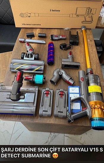 Dyson V15s ev süpürgesi