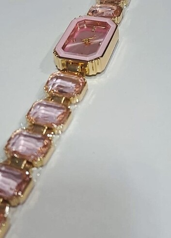 Sawarovski model kadın saat