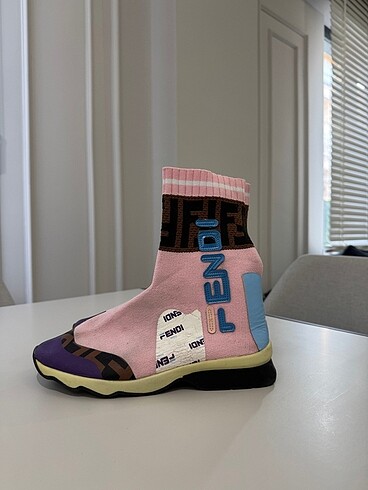Fendi spor ayakkabı