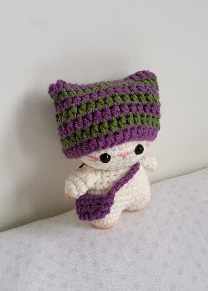 Minik çantalı kedi - Görsel 2