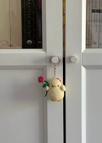 Renkli çiçekli örgü anahtarlık - Görsel 2