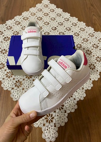 Kız Çocuk Beyaz Adidas Spor Ayakkabı