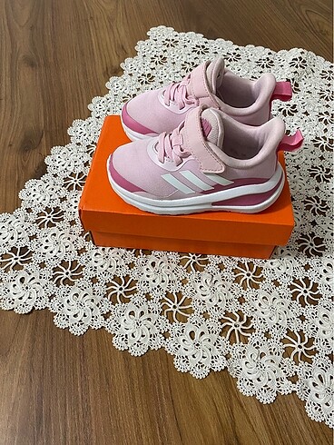 24 Beden pembe Renk Adidas 23,5 Numara