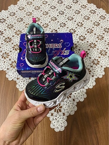 Skechers 22 Numara
