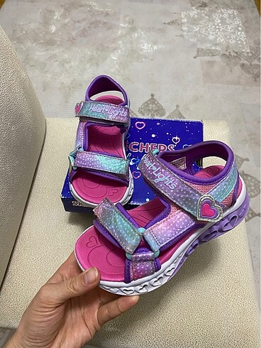 Skechers Işıklı Sandalet