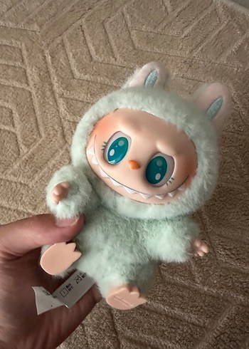 Diğer Turkuaz Peluş labubu Almanya dan aldım orijinaldir