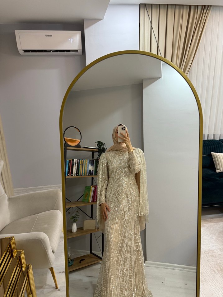 Nakışlı Bej Uzun Abiye Elbise - Görsel 3