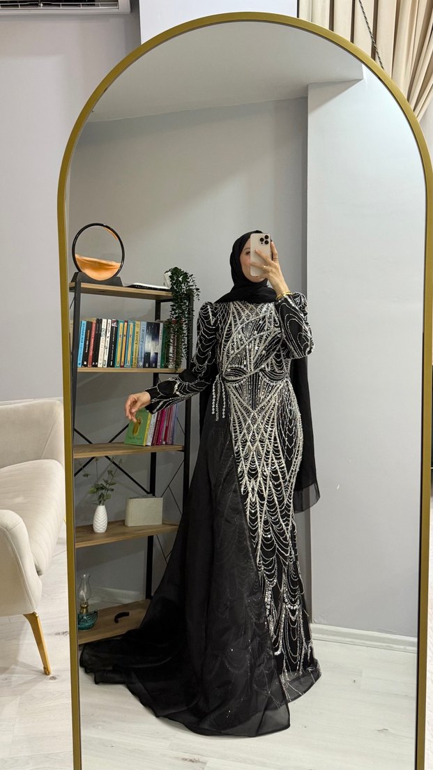 Uzun Kollu Siyah Drapeli Abiye Elbise - Görsel 2