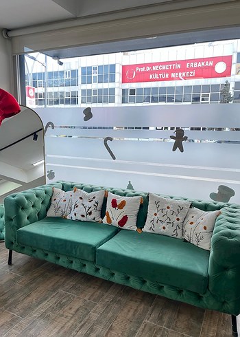 Kuaför malzemeleri satılık 2 . El
Fiyatta yardımcı olunur - Görsel 2