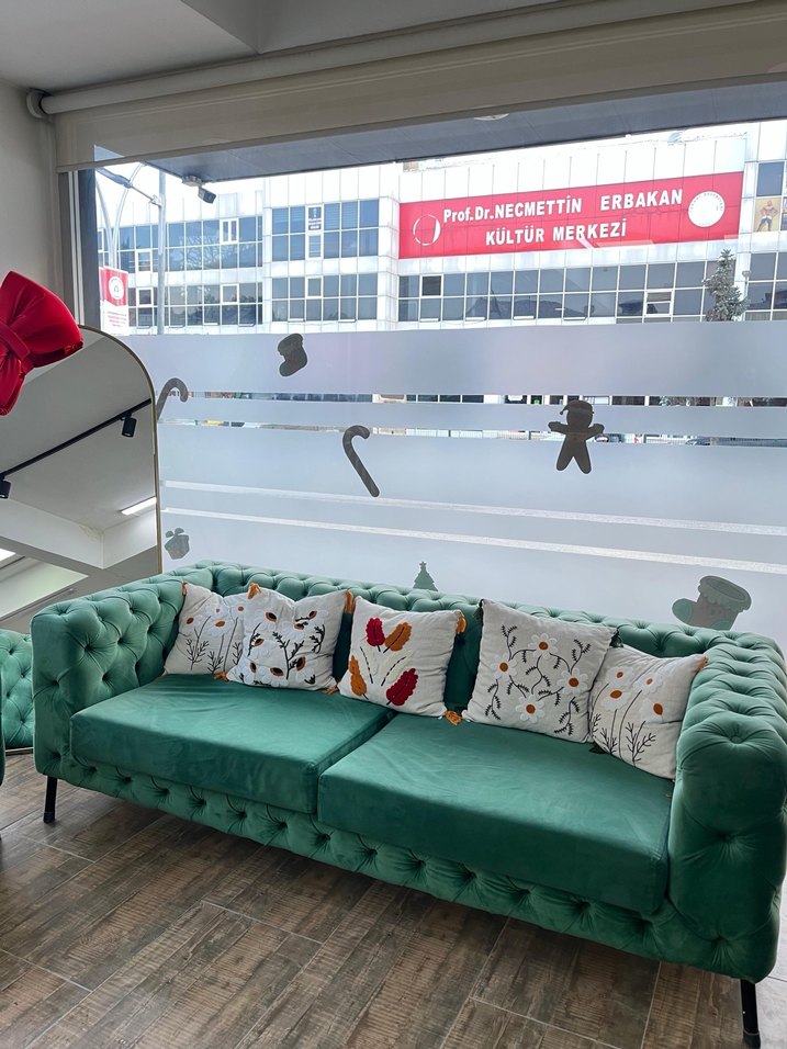 Kuaför malzemeleri satılık 2 . El 
Fiyatta yardımcı olunur - Görsel 2