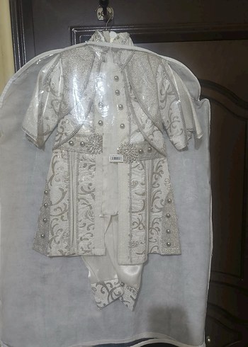 İşlemeli Klasik Erkek Çocuk sünnet Kıyafeti - Görsel 2