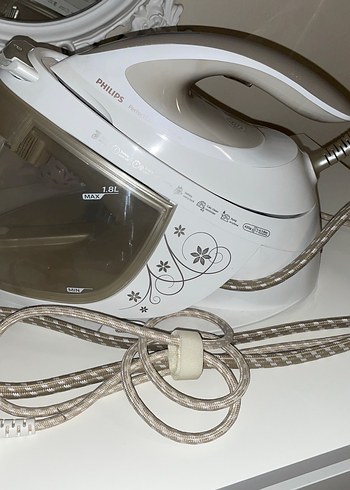 Philips Buharlı Ütü 1.8L Beyaz-Gri