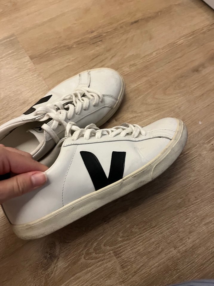 orijinal veja Beyaz Bağcıklı Spor Ayakkabı — görsel 2/6