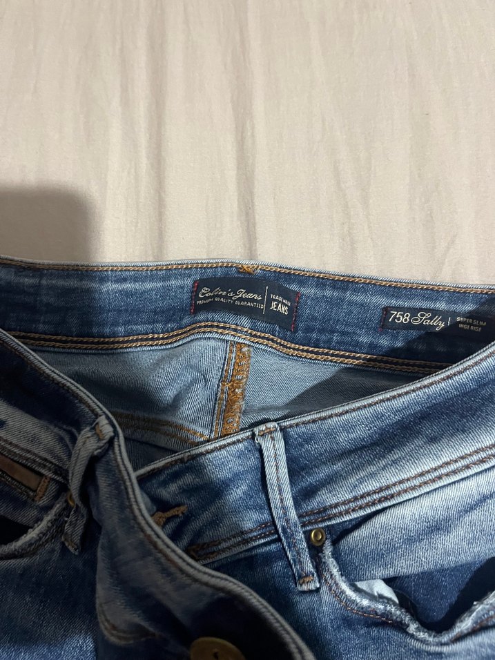 Mavi Yıkamalı Dar Kesim Denim Jean  bel 29 boy 30 — görsel 2/6