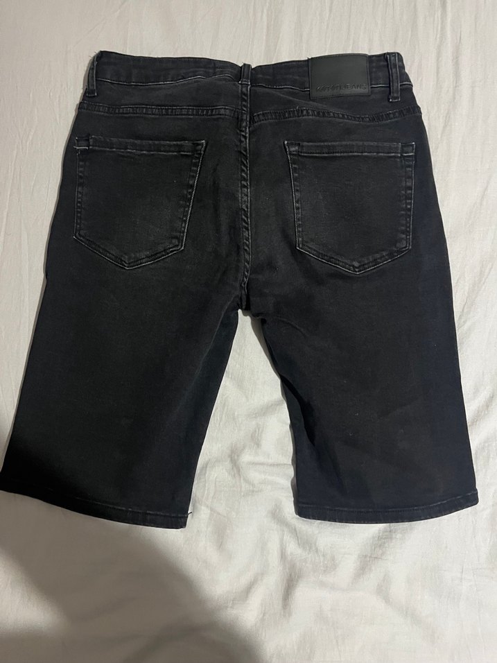 siyah Denim Bermuda Şort — görsel 3/3