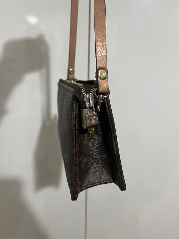 Louis Vuitton Vintage Monogram Kahverengi Mini Omuz Çantası — görsel 2/6