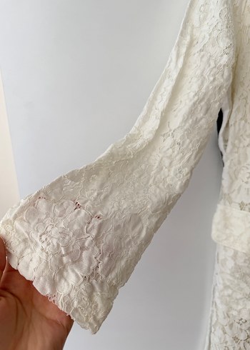 Dantel Detaylı Uzun Beyaz Keten sabahlık - Görsel 3