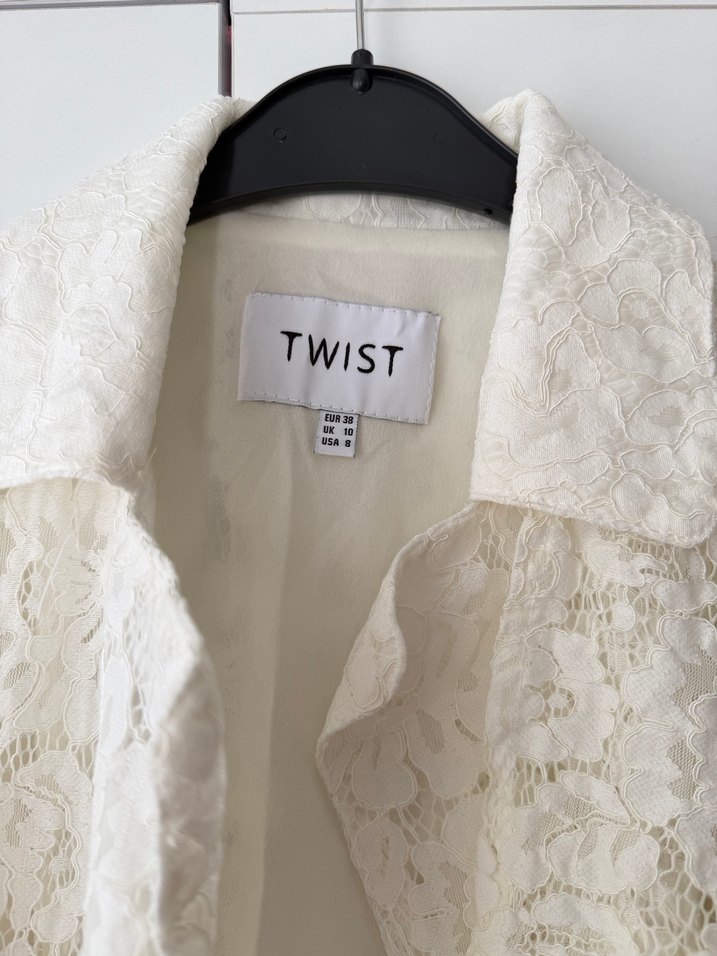 Dantel Detaylı Uzun Beyaz Keten sabahlık - Görsel 2