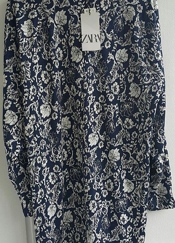 ZARA Çiçek Jakarli Desenli Elbise