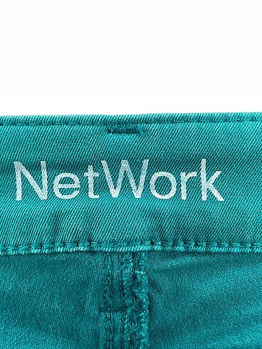 28 Beden yeşil Renk Network Düz Kesim %70 İndirimli.