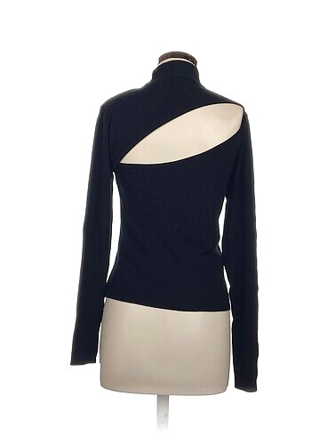 l Beden Pull and Bear Bluz %70 İndirimli.