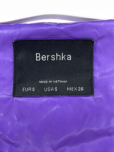 Bershka Spor Dış Giyim %70 İndirimli. - Görsel 4