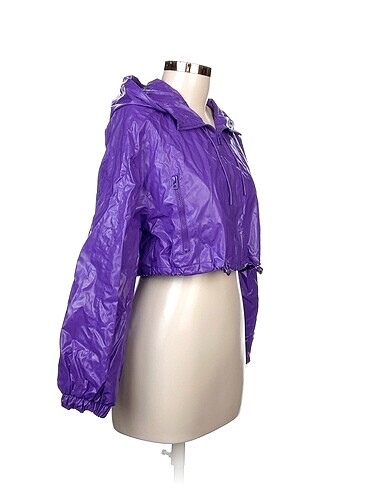 Bershka Spor Dış Giyim %70 İndirimli. - Görsel 2