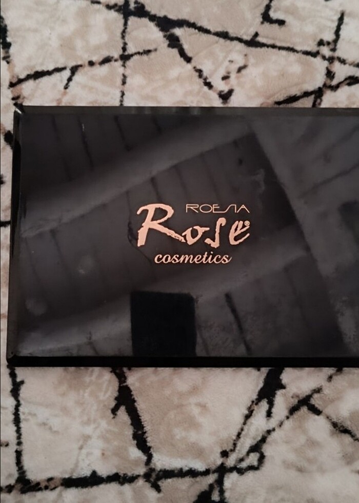 Hiç açılmamış far paleti  - Görsel 2