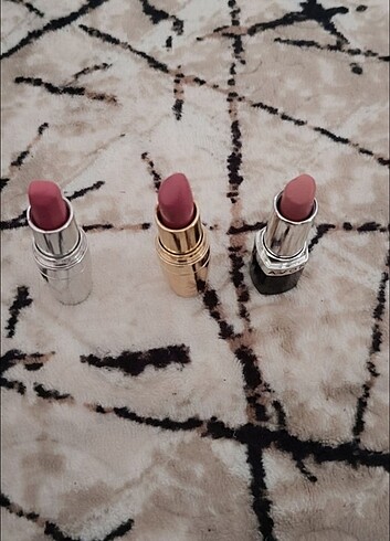 Avon Avon ruj