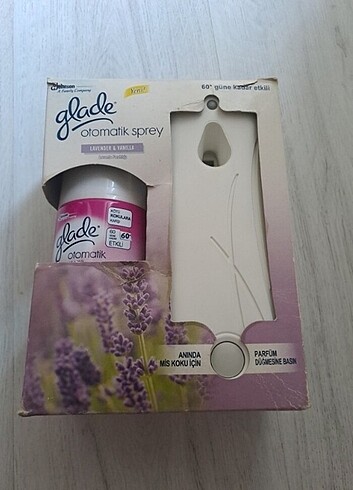 Glade oda kokusu makinesi ve spreyi 