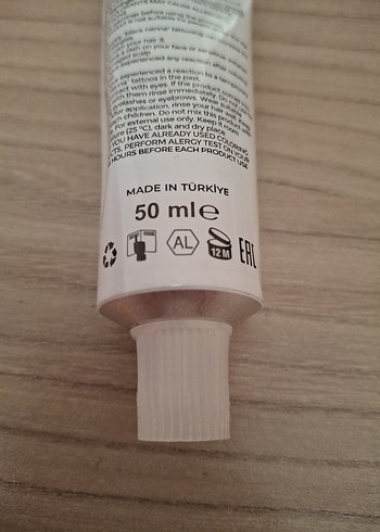 Color Rebel London Pembe Yarı Kalıcı Saç Boyası 50 ml - Görsel 5