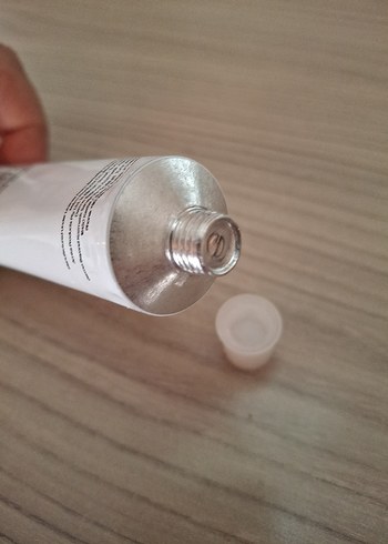 Color Rebel London Pembe Yarı Kalıcı Saç Boyası 50 ml - Görsel 6