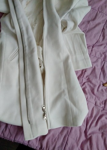 Düğmeli Beyaz Midi Kadın ceket - Görsel 7