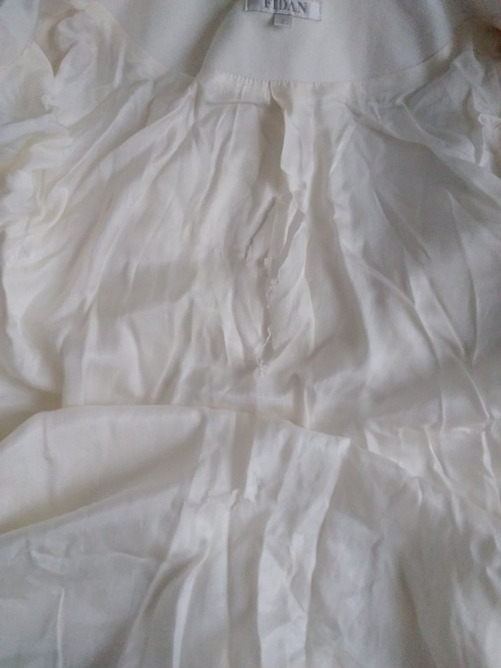 Düğmeli Beyaz Midi Kadın ceket - Görsel 5