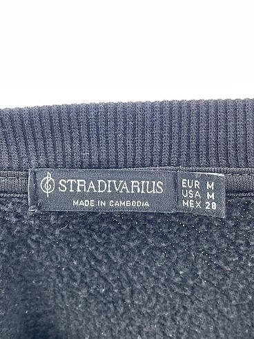 m Beden siyah Renk Stradivarius Sweatshirt %70 İndirimli.