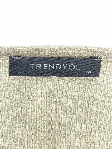 m Beden çeşitli Renk Trendyol & Milla Bluz %70 İndirimli.