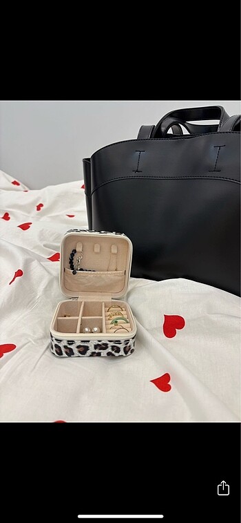 Leopar desenli takı kutusu - Görsel 3