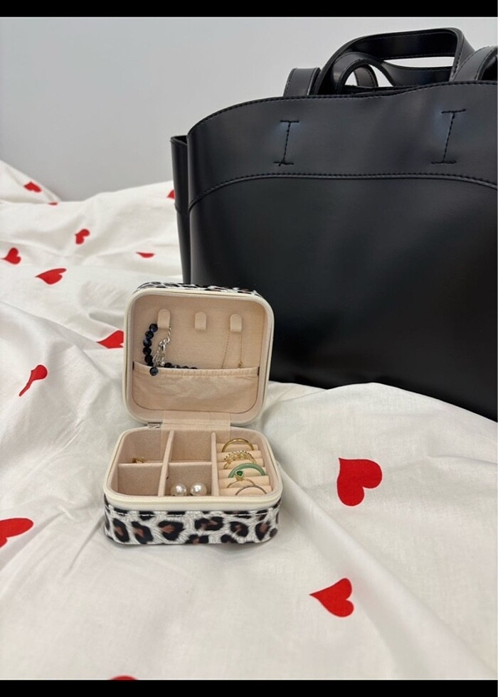 Leopar desenli takı kutusu - Görsel 3