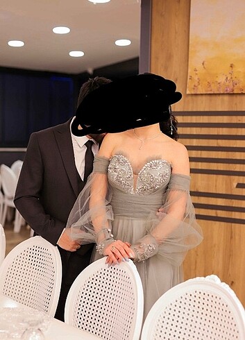 Alfabeta Nişanlık yeşilimsi gri