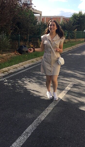 Trendyol & Milla Düğmeli günlük elbise