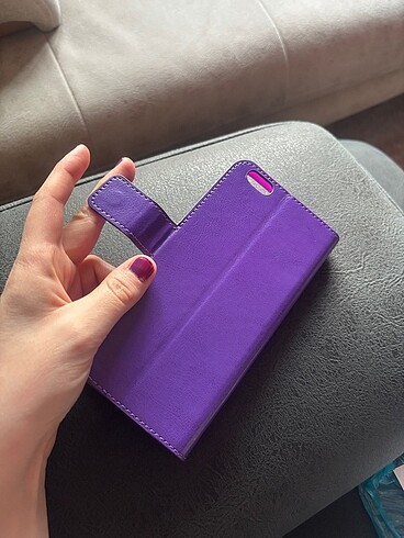 Telefon kabı mor