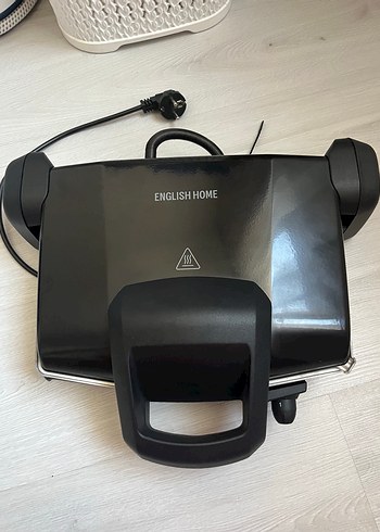 English Home TMK 5010 Siyah çıkarılabilir plakalı Tost Makinesi