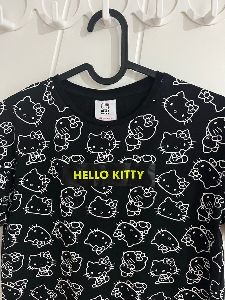 Kız Çocuk Siyah Hello Kitty Tişört - Görsel 3
