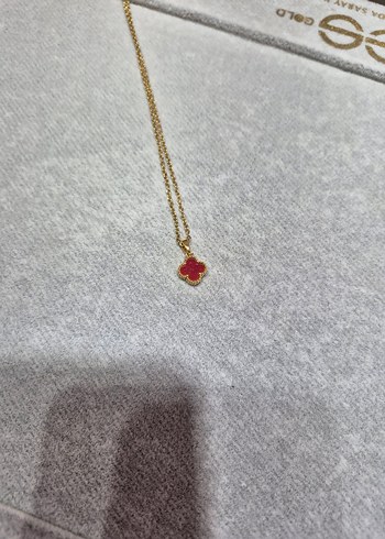 Kırmızı Van Cleef Çelik Kolye - Görsel 4