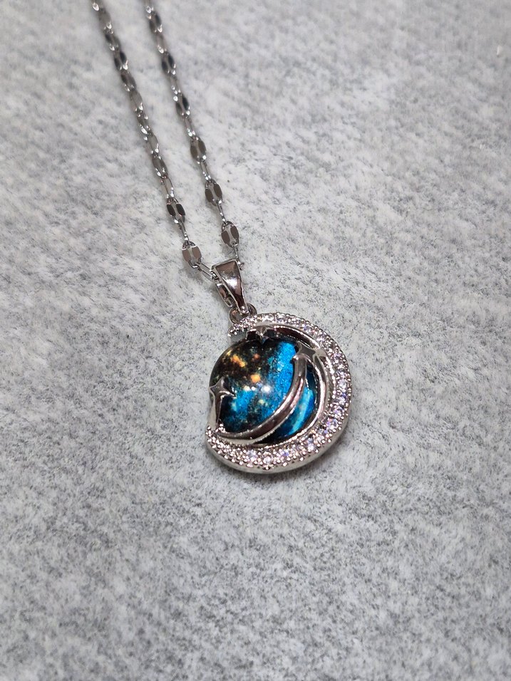 Gümüş Gezegen Çelik Kolye - Görsel 2