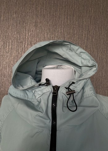 Zara Mint Yeşili Yağmurluk - Görsel 4